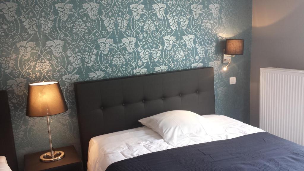 Hotel La Fayette Rochefort Habitación foto